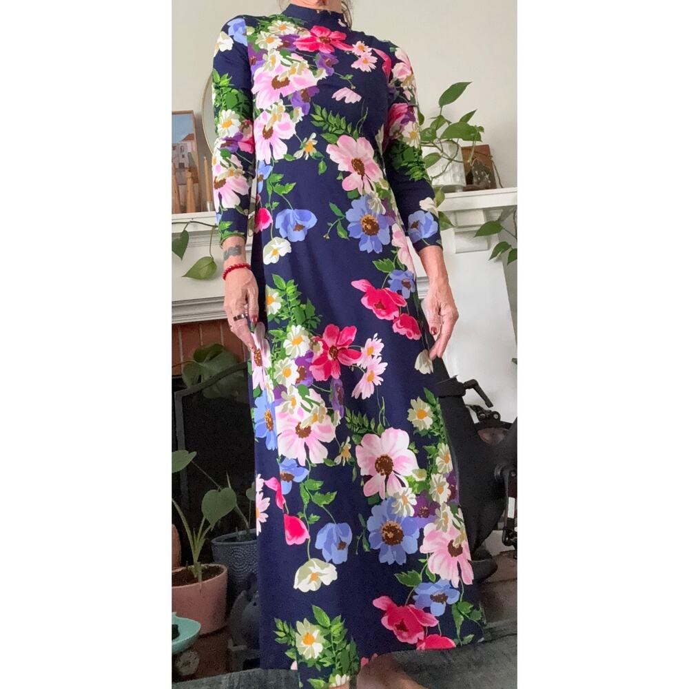 Vintage 70s/80s Navy Floral Maxi Dress Cottagecore Garden Party Size 10 / Size 4
